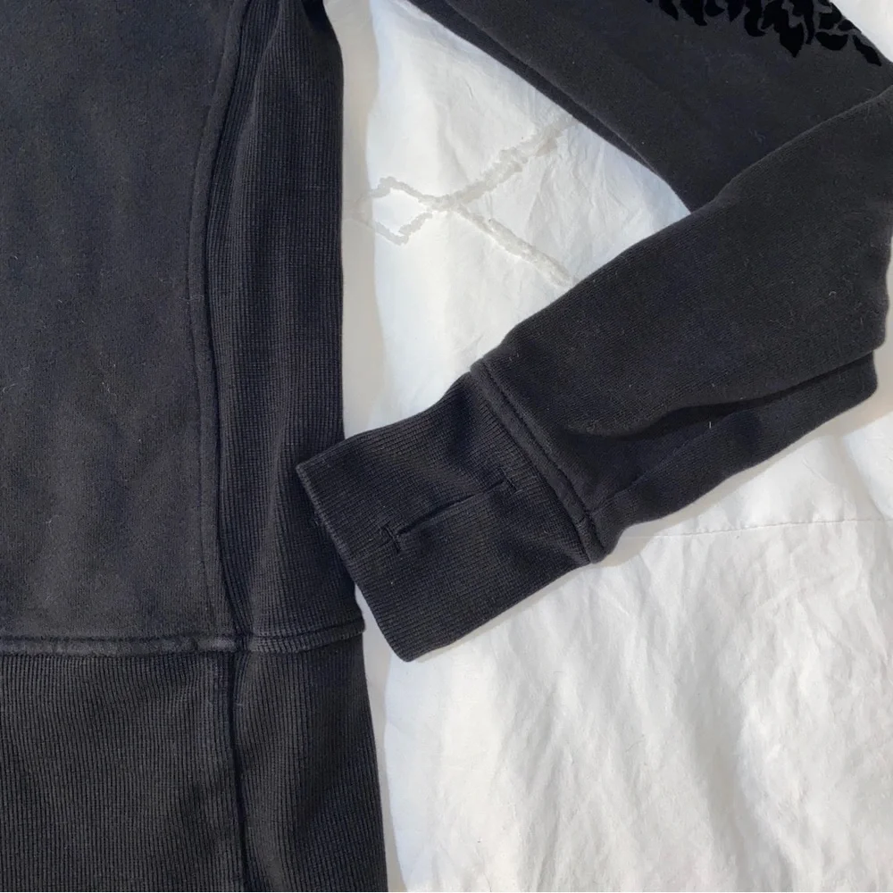 lululemon | Floral Flock Pullover Black Velvet Terry 1/4 Zip Sweater Size 4
